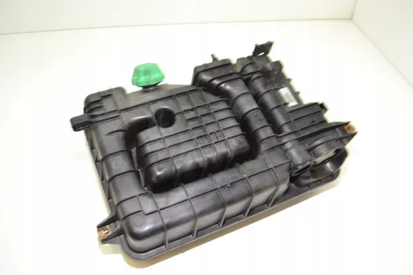 Uitzettank Mercedes Actros MP4 OEM 9605014203 image 3