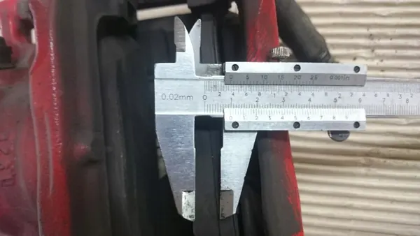 Gebrauchte Bremsscheiben & Bremszangen OEM W176 A-Klasse image 4