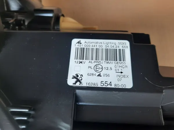 Vasen Ajovalo Peugeot 308 II T9 LED image 5