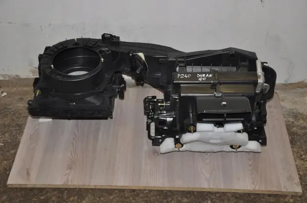 Boîtier de soufflante OEM 68245823AE pour Dodge Durango 2016 image 2
