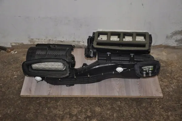 Boîtier de soufflante OEM 68245823AE pour Dodge Durango 2016 image 5
