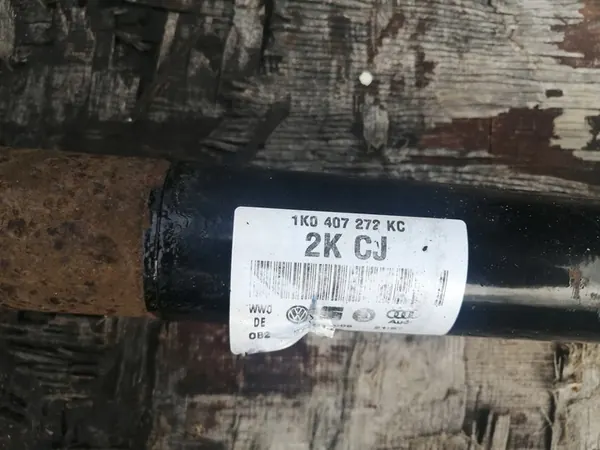 Höger drivaxel VW Golf V Plus + Skoda Audi 1.6 FSI image 4