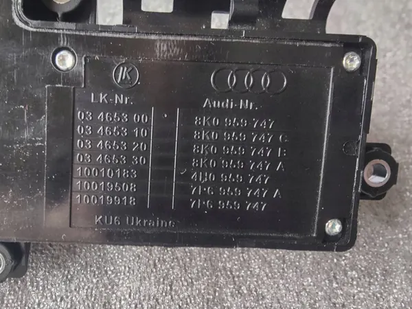 Zitverstellingselement Audi A6 C7 OE 8K0959747 image 5