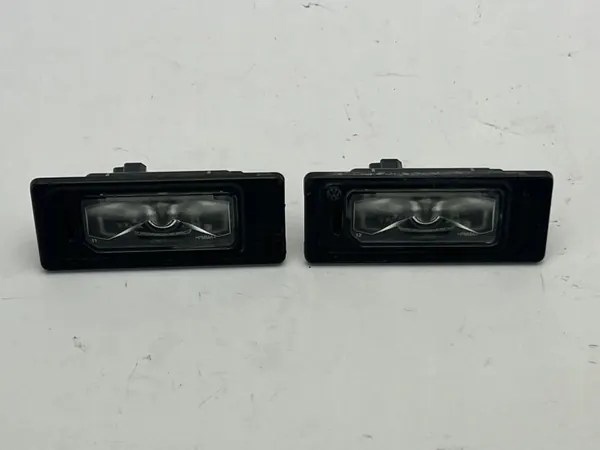 Feu de plaque Audi A4 S4 B9 OEM 17132610S image 3