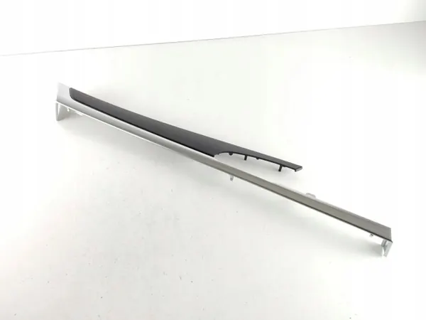 Porsche Panamera Takaoven Koriste OEM 97055538300 image 3