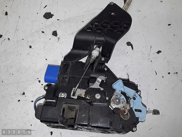 Rechte vordere Türschloss VW GOLF VI CABRIO 3D2837016J image 3