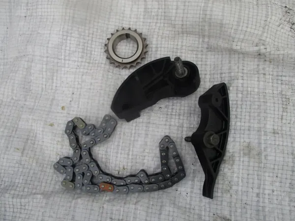 OEM 8W93-6C719-AB Vaihteisto Öljypumppu Jaguarille image 2