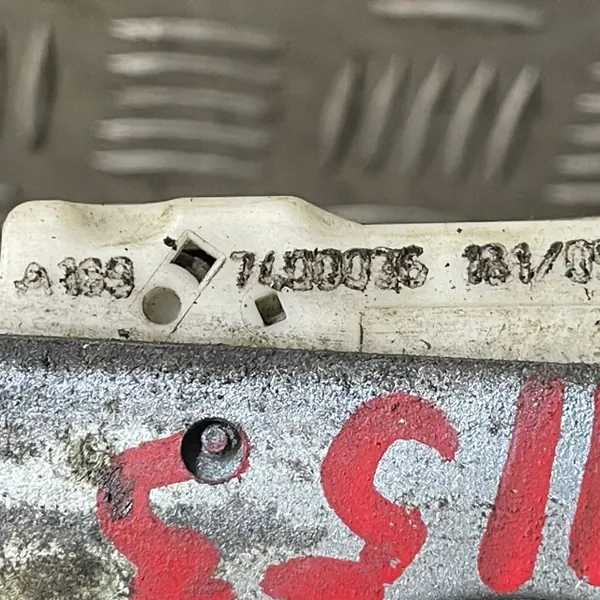 Mercedes A-Klass W169 Baklucka Lås A1697400036 image 2