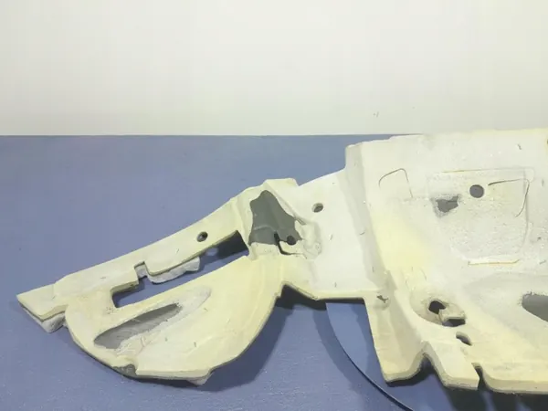 Audi Q7 II Taka-oikea pyöränkaariliner OEM 4M0863813B image 5