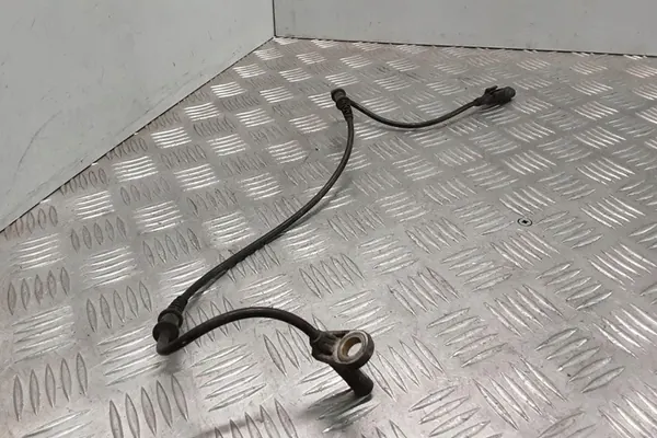 Voorste linker ABS-sensor MERCEDES-BENZ E (W211) A2115401317 image 3