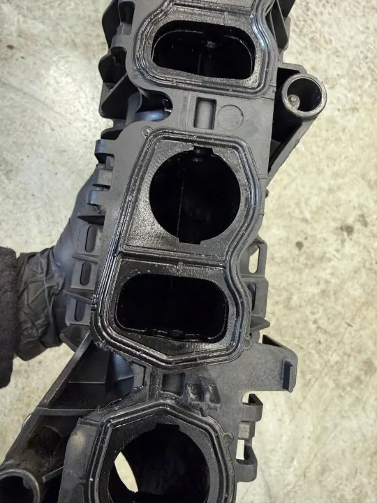 Imusarja OEM 7807991 BMW F32 2.0L moottorille image 5