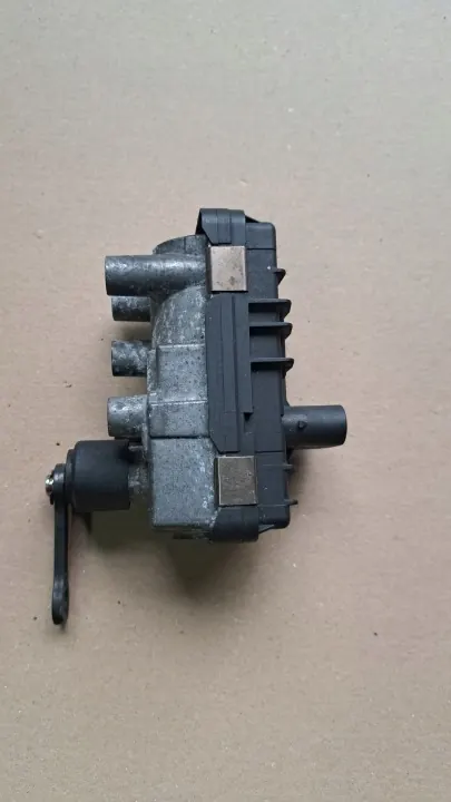 Turbostyr OEM 49335-19400 för BMW N47 2.0D image 3
