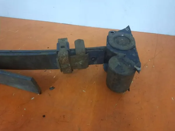 Mola traseira direita OEM 21655 para Nissan Navara D22 image 4