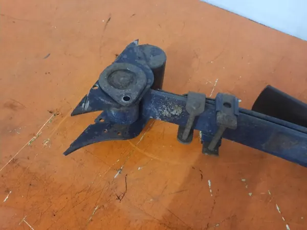 Mola traseira direita OEM 21655 para Nissan Navara D22 image 7