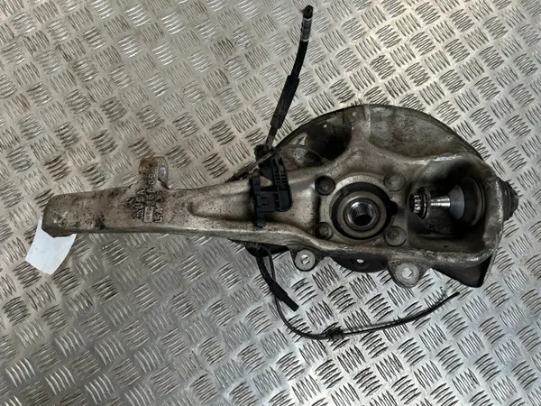 Mercedes-Benz GLE W166 Framhjulsnav OEM 16609 image 2