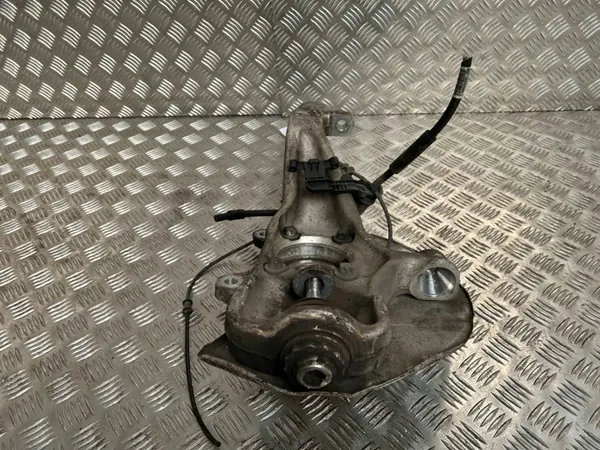 Mercedes-Benz GLE W166 Framhjulsnav OEM 16609 image 3