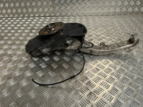 Mercedes-Benz GLE W166 Framhjulsnav OEM 16609 image 6
