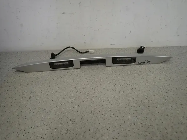 KIA CEED I HB 07-12 Acabamento do porta-malas image 4