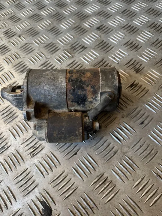 Démarreur 3.0B Mitsubishi Pajero I 82-91R. M1T72583 image 3