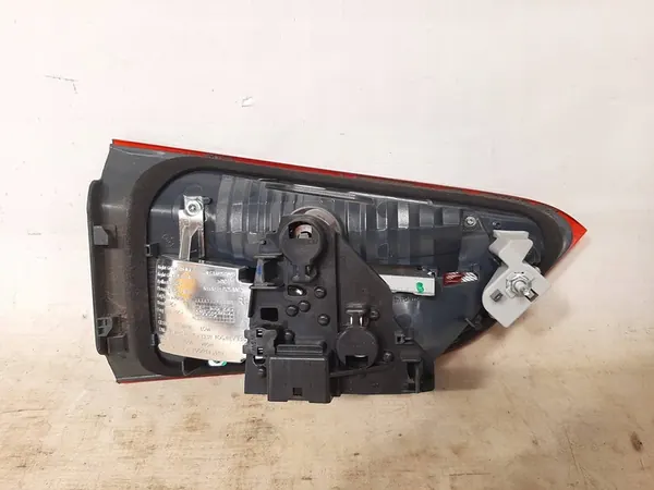 Luz Trasera Derecha BMW X1 F48 image 2