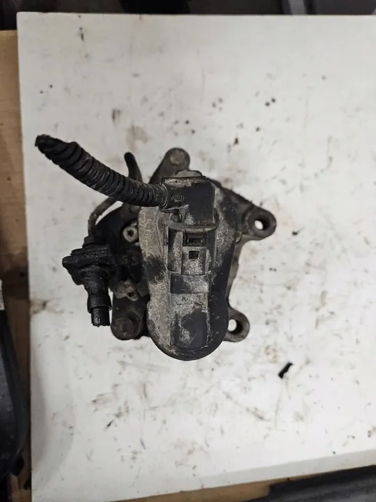 Hinterer Bremssattel Volkswagen PASSAT B6 image 5