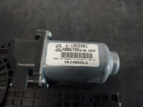 Linker vorderer Fensterheber Skoda Fabia Mk1 (6Y) OEM 6Y1959801 image 3