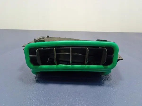 BMW 3 G20 Subwoofer OEM 2622561 Linkerkant image 7
