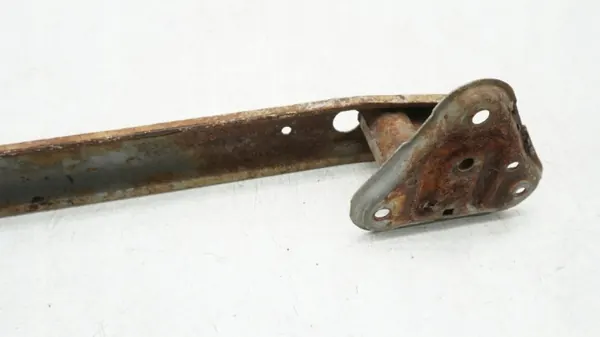 Barra parachoques trasero OEM MMAUTKO-28191 Toyota Yaris II image 4