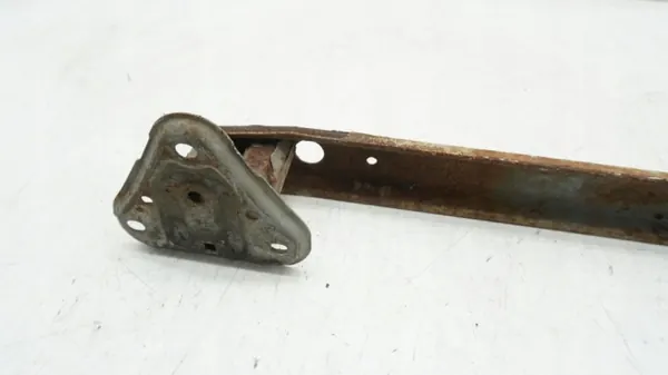 Barra parachoques trasero OEM MMAUTKO-28191 Toyota Yaris II image 5