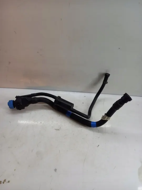 Bouchon AdBlue OEM 172B06541R pour Renault Trafic IV image 2
