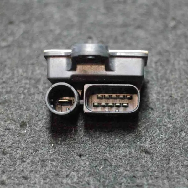 Sytytystulpat Mercedes-Benz CLA Coupe 2.1L A6519005602 image 3