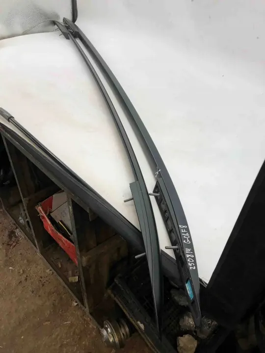 Kit de Barras de Teto VW OEM 5H9860025 - Usado image 2