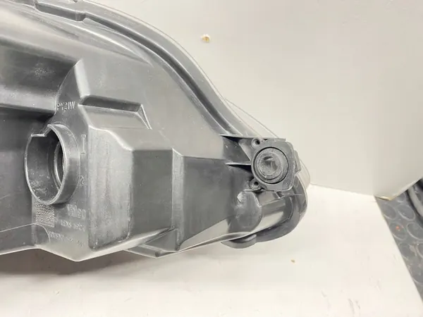 Farol dianteiro esquerdo H7+H1 original Seat Altea XL 2009- image 9