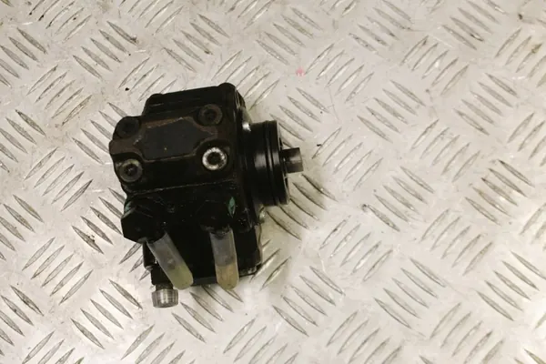 Brandstofpomp Fiat Opel 1.3 JTD CDTI 0445010203 image 2