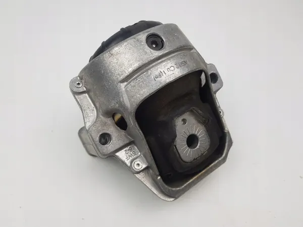 Moottorin tuki Audi A4 B8 Q5 8R 8R0199381AM image 3