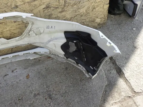 FORD FOCUS JX7B-17757-S Frontstoßstange - Gebraucht OEM image 9