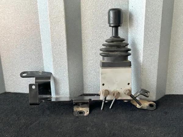 Manette de Commande OEM 61100365400 pour Iveco Scania Man image 4