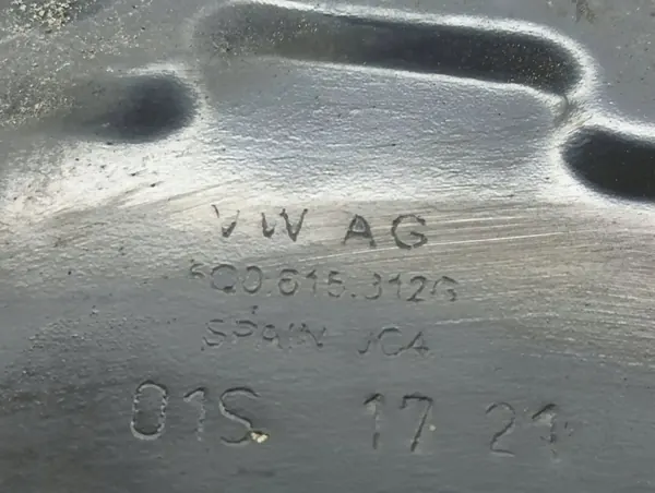 OEM 5Q0615312G Fram bromsskydd höger sida image 7