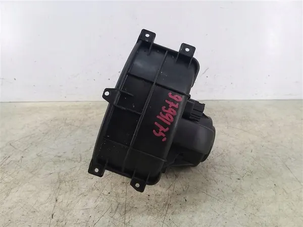 Ventilador VW Transporter T5 2003-2009 2 PINY image 6