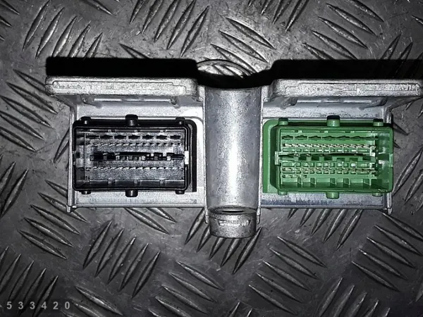 2007 Opel Zafira B ECU 13246046 Usado image 5