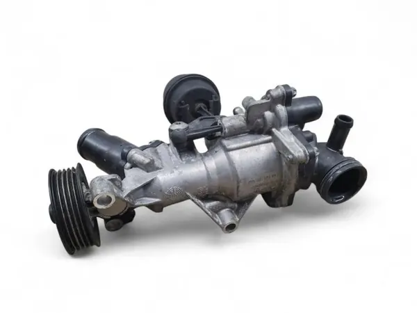 Mercedes-Benz Vattenpump OEM A2702000007 - Begagnad image 4