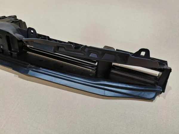 BMW OEM 226775KARJED Grille Basse Admission Air Active image 5