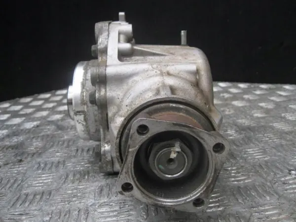 Siirtolaatikko OEM RFY B001080 Toyota RAV 4:lle image 3