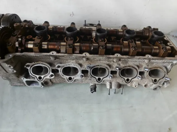 Culata derecha OEM 7833878 para BMW M5/M6 V10 image 5
