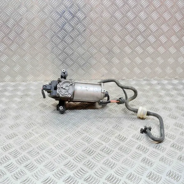 Tesla Model S Luftkompressor OEM 4154066001 - Begagnad image 5