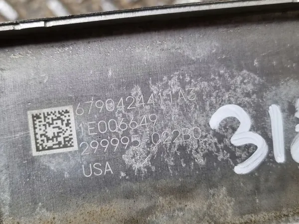 Chrysler Pacifica 2017 Oljefilterfäste image 2