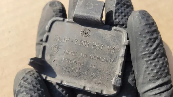 BMW 3 E91 M-Paket Copertura Gancio Posteriore 51127907257 image 4