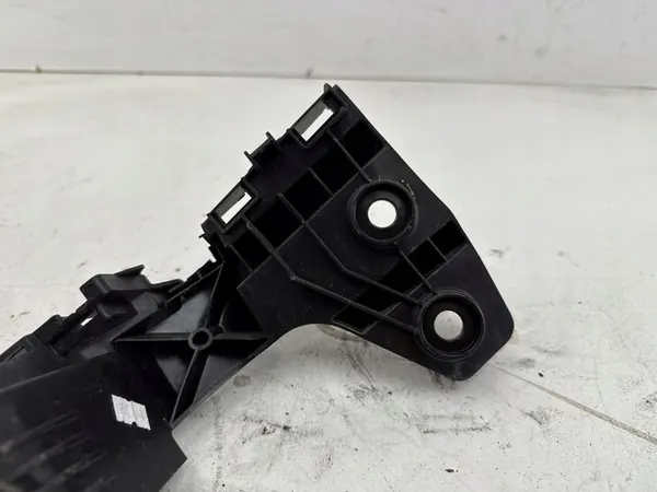 Volkswagen Golf VIII 2023 Suporte de Para-choque Traseiro image 6