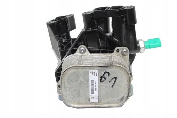Oljekylare OEM 03N117021 med filter för VW Audi image 3