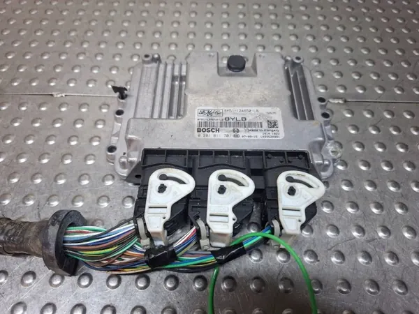 Calculateur Moteur OEM S26372982 pour Ford Focus MK2 1.6TDCI image 2